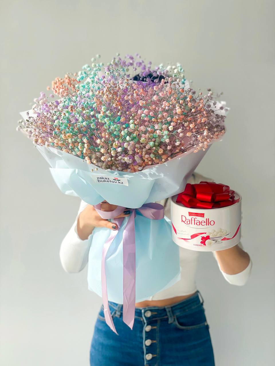 Сет "Марта" с гипсофилой и Raffaello