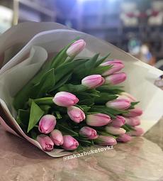 Букет из голландских тюльпан