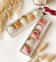 Клубничный бокс "Комплимент"