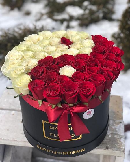 Композиция в коробке "Инь Янь" 4