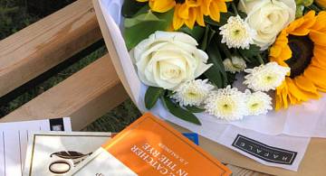 Как часто дарить девушкам цветы? Пришло время разобраться