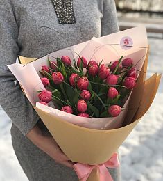 Букет из голландских тюльпан