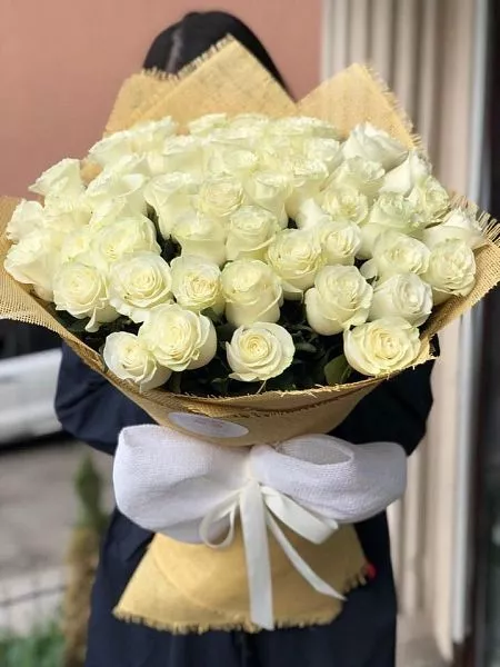 51 белая голландская роза 60 см 3